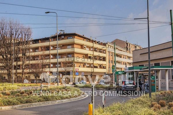 appartamento in vendita a Milano in zona Villapizzone