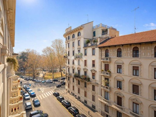 appartamento in vendita a Milano in zona Solari