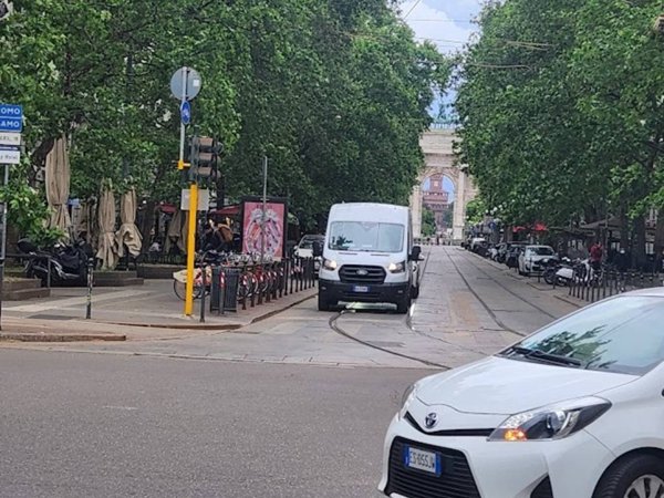 appartamento in vendita a Milano in zona Sempione