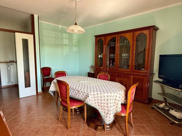 appartamento in vendita a Milano in zona Baggio