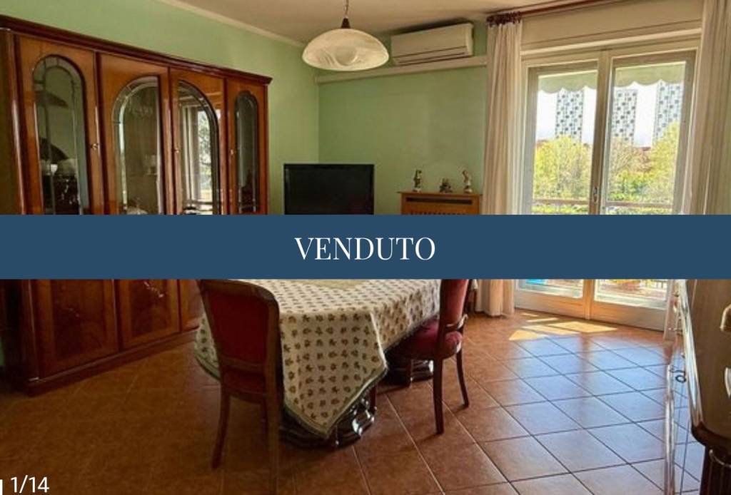 appartamento in vendita a Milano in zona Forze Armate