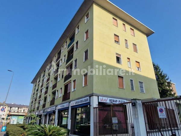 appartamento in vendita a Milano in zona Affori