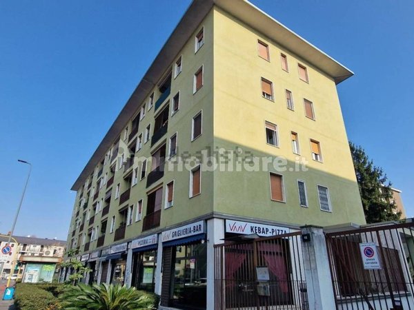 appartamento in vendita a Milano in zona Vialba