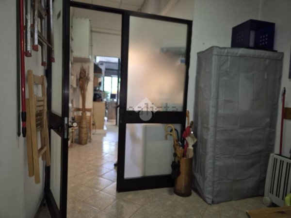 negozio in vendita a Milano in zona Bovisa