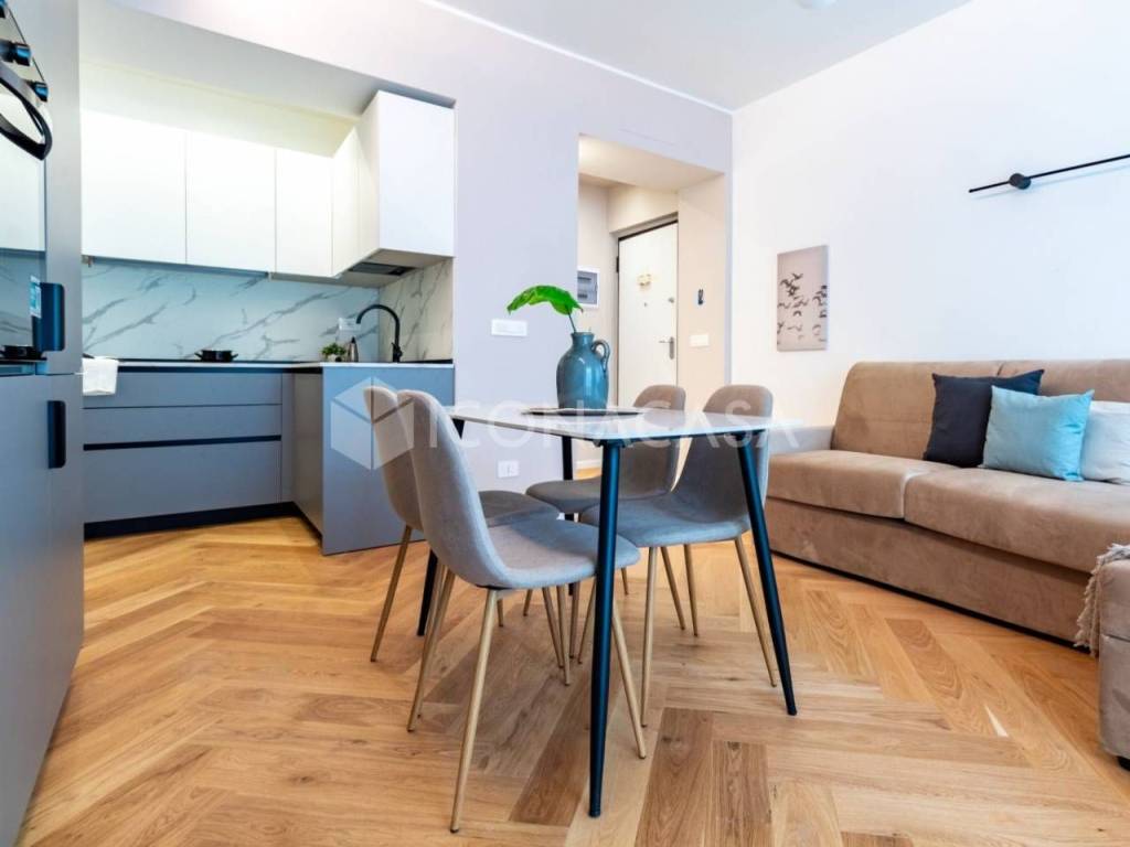 appartamento in vendita a Milano in zona Loreto