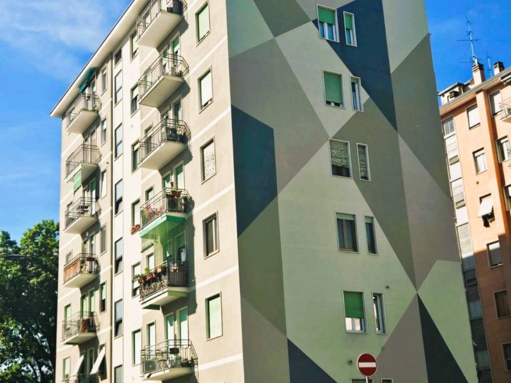 appartamento in vendita a Milano in zona Adriano