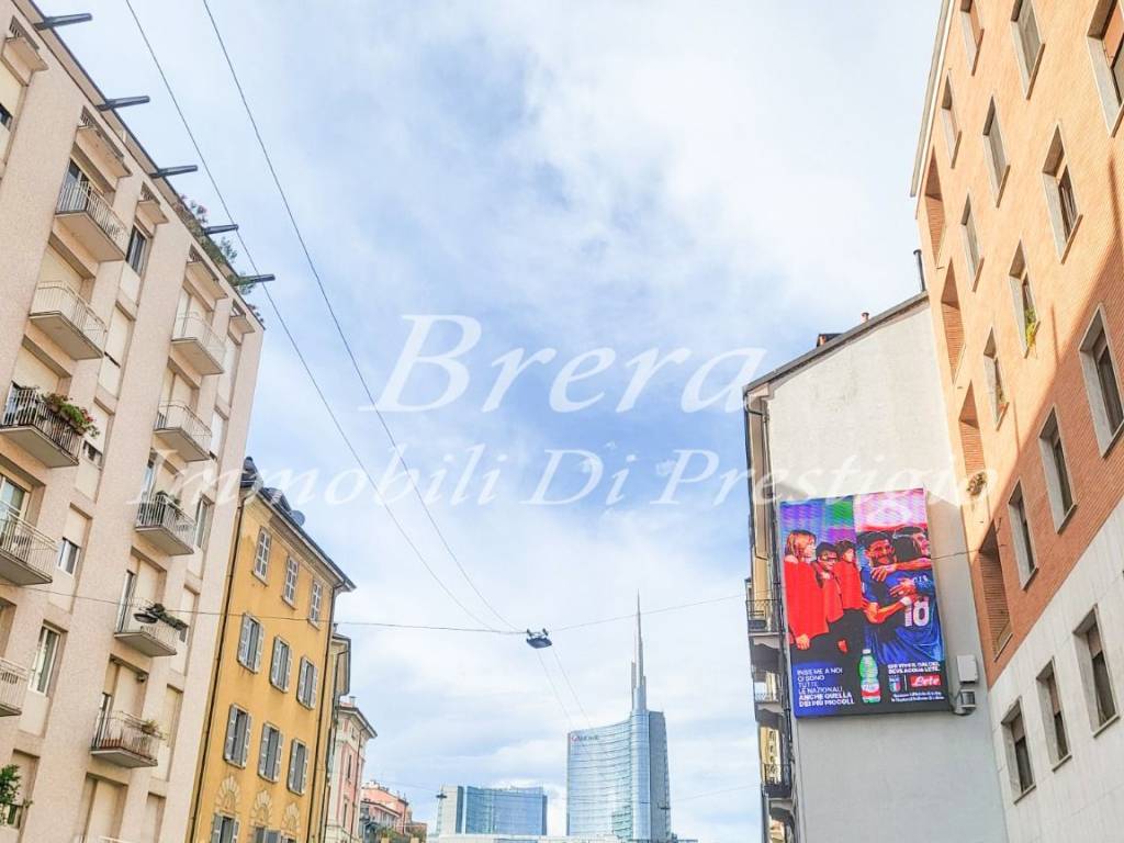 appartamento in vendita a Milano in zona Porta Garibaldi