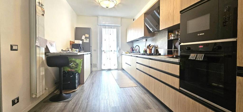 appartamento in vendita a Milano in zona Gratosoglio