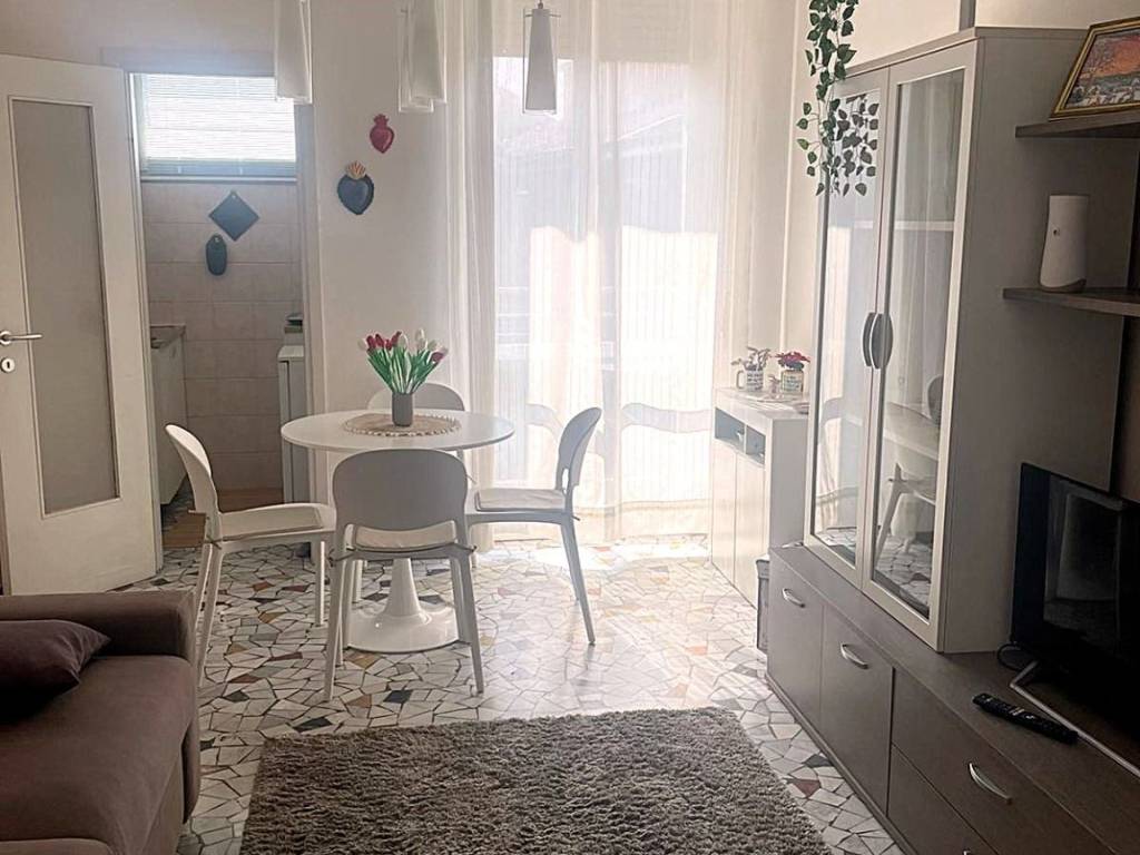 appartamento in vendita a Milano in zona Porta Genova