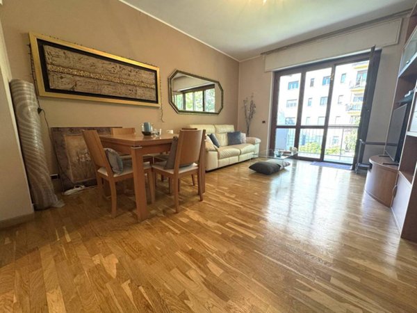 appartamento in vendita a Milano in zona Vigentino