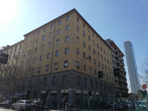 appartamento in vendita a Milano in zona Sempione