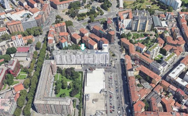 locale di sgombero in vendita a Milano in zona Centro Storico