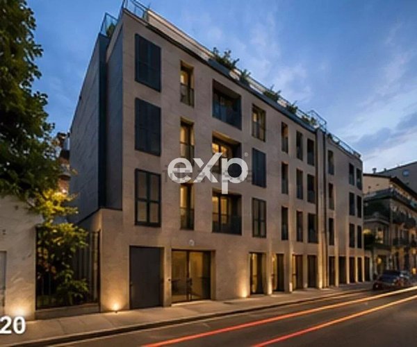 intera palazzina in vendita a Milano
