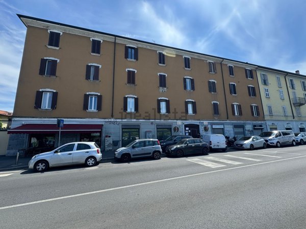 appartamento in vendita a Milano in zona Ronchetto sul Naviglio