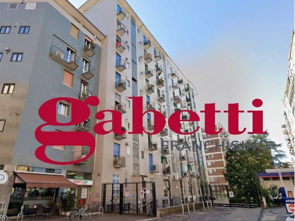 appartamento in vendita a Milano in zona Forze Armate