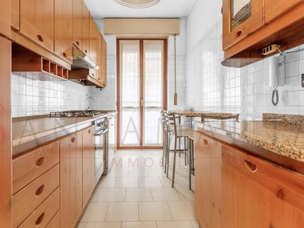 appartamento in vendita a Milano in zona Isola