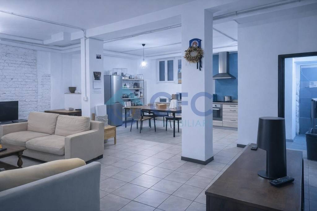 appartamento in vendita a Milano in zona Casoretto