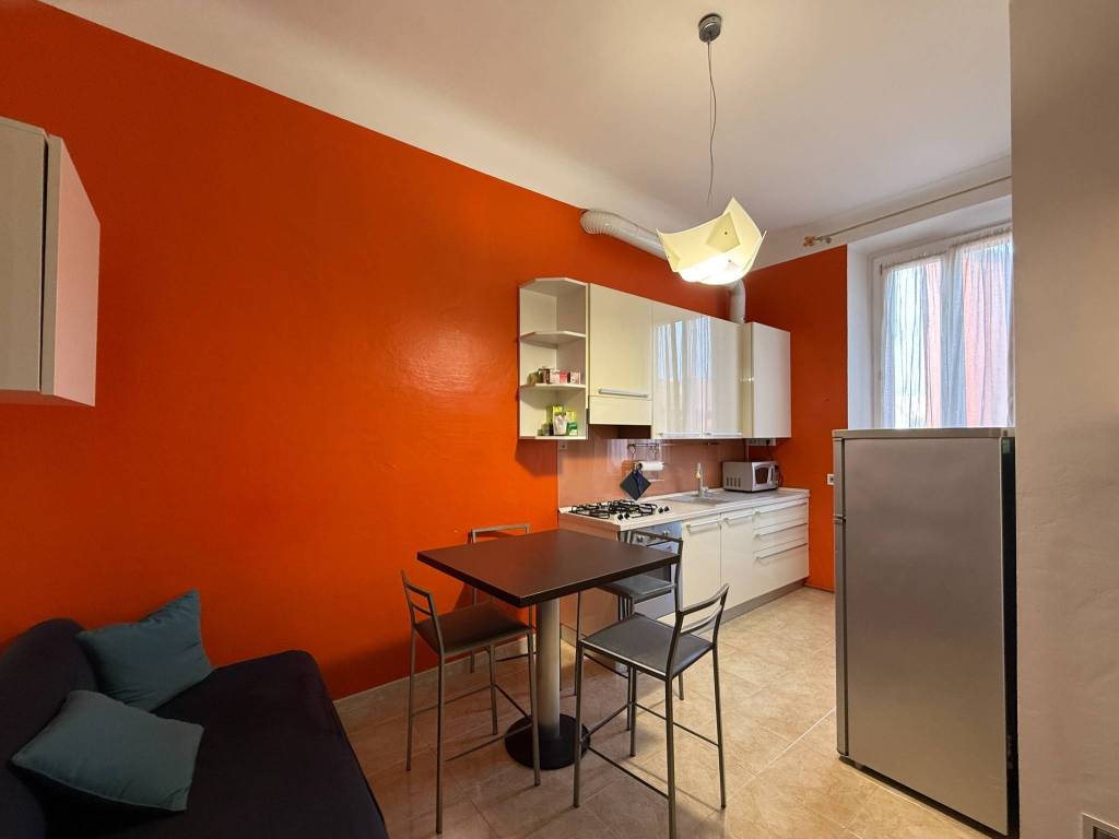 appartamento in vendita a Milano in zona Stadera