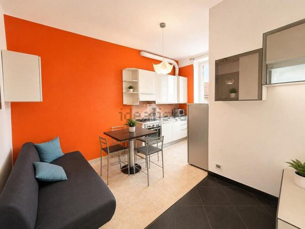 appartamento in vendita a Milano in zona Stadera