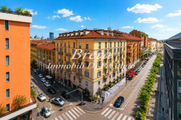 appartamento in vendita a Milano in zona Brera