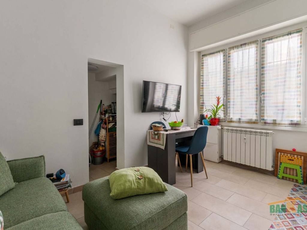 appartamento in vendita a Milano in zona Niguarda