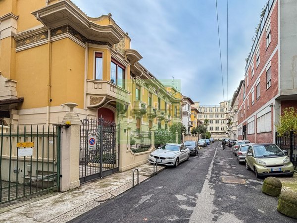casa indipendente in vendita a Milano