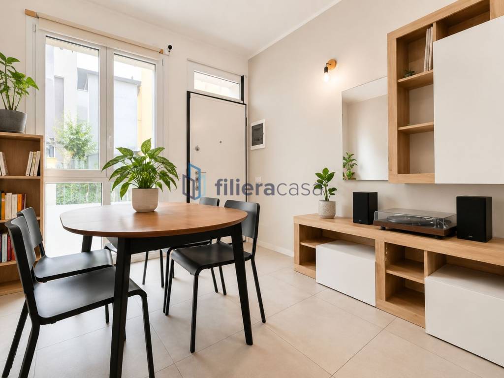 appartamento in vendita a Milano in zona Famagosta