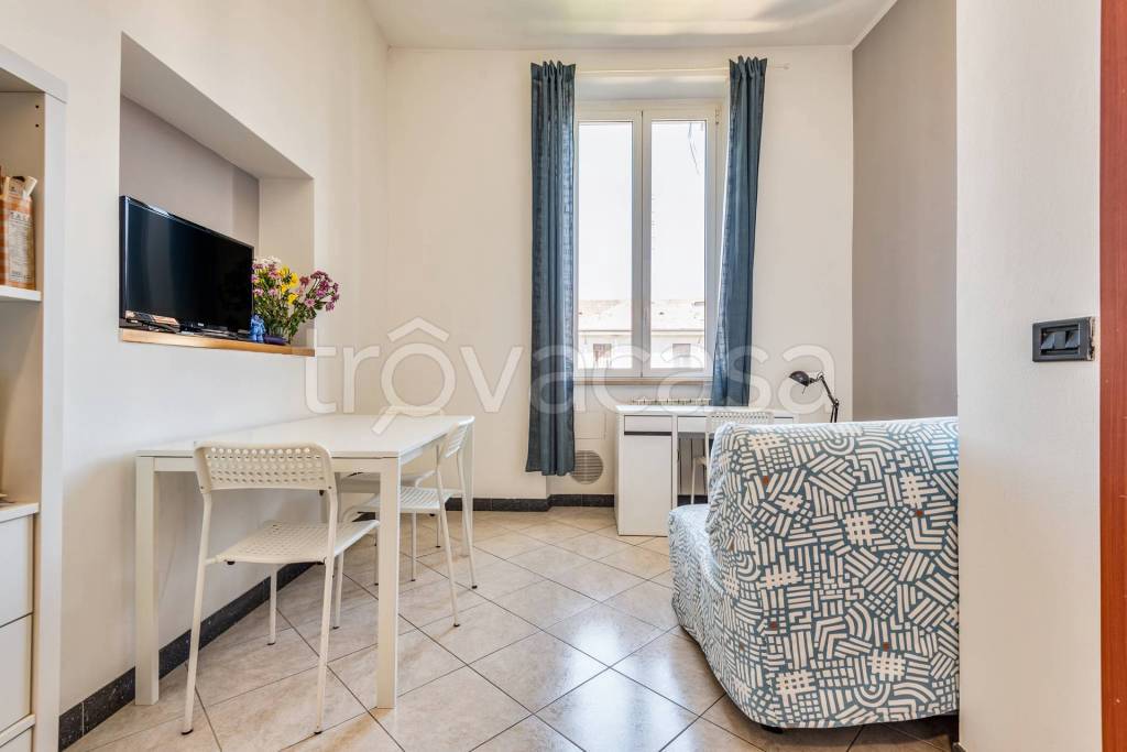 appartamento in vendita a Milano in zona Gorla