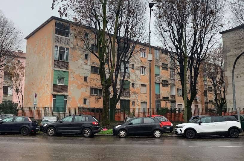 appartamento in vendita a Milano in zona Trenno