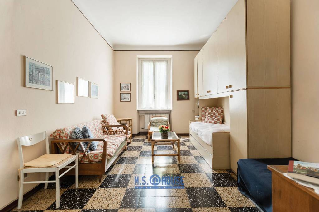 appartamento in vendita a Milano in zona Dergano