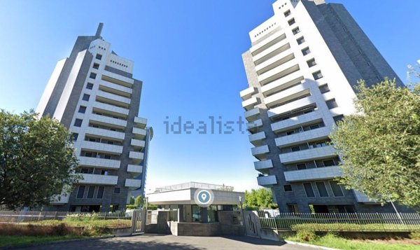 appartamento in vendita a Milano in zona QT8