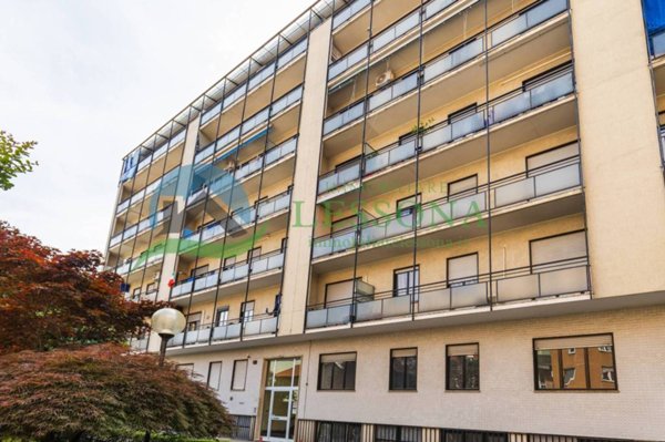 appartamento in vendita a Milano in zona Vialba