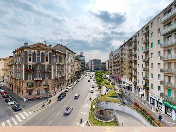 appartamento in vendita a Milano in zona Loreto