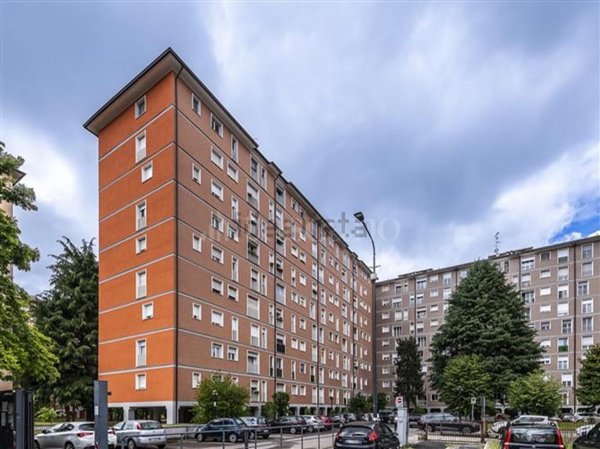 appartamento in vendita a Milano in zona Ronchetto sul Naviglio