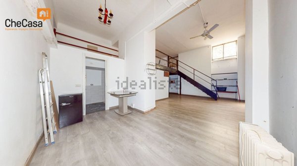 ufficio in vendita a Milano in zona Porta Venezia
