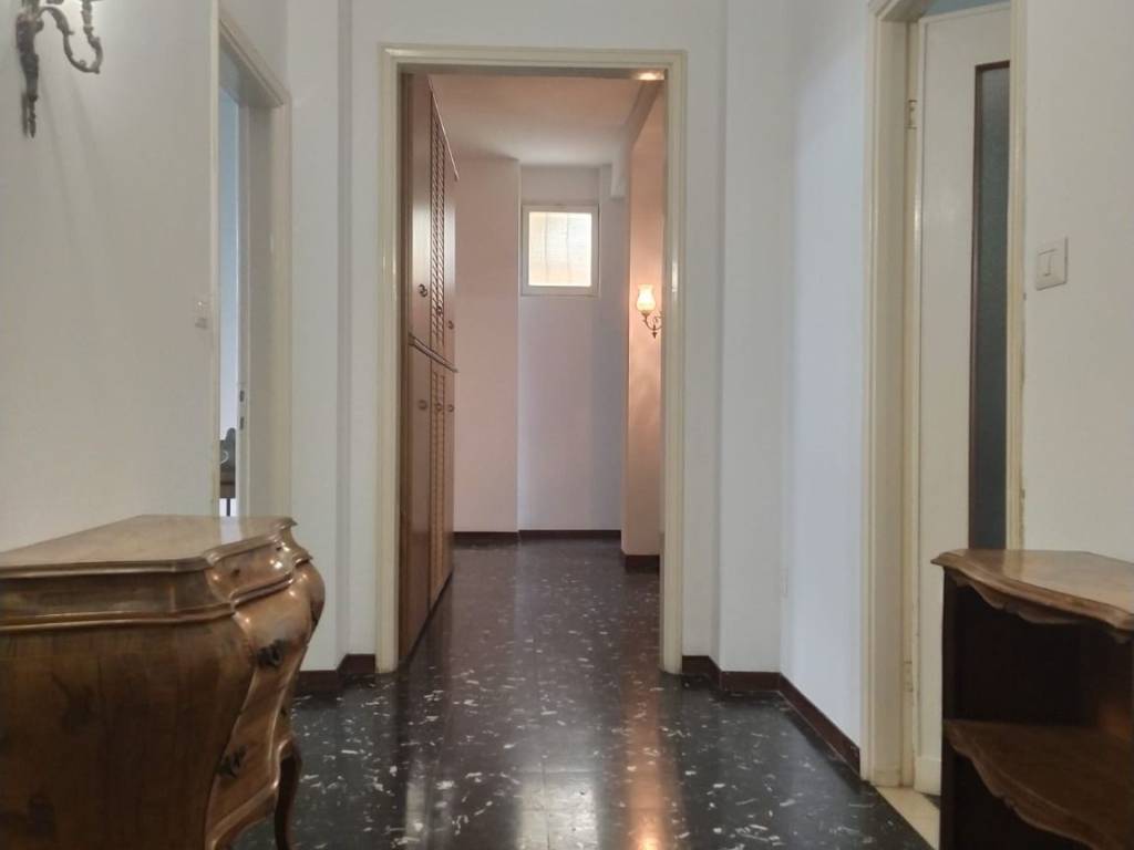 appartamento in vendita a Milano in zona Chiesa Rossa