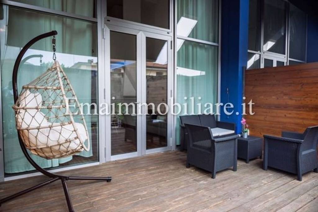 appartamento in vendita a Milano in zona Adriano