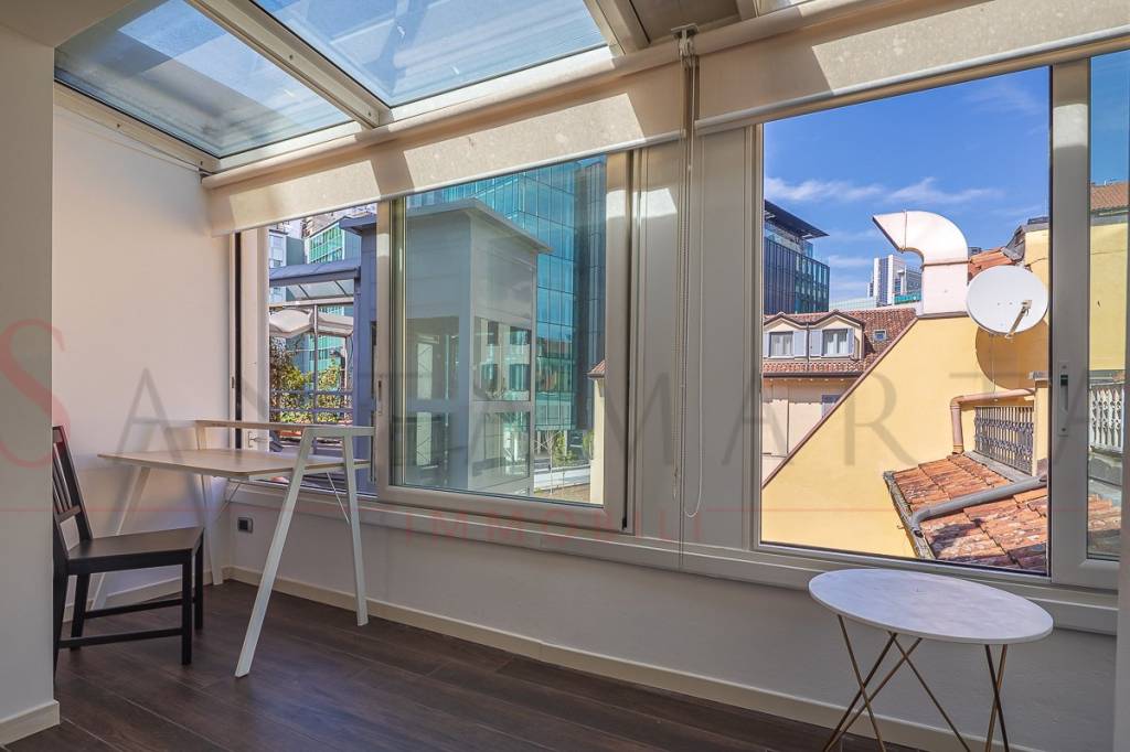 appartamento in vendita a Milano in zona Porta Garibaldi