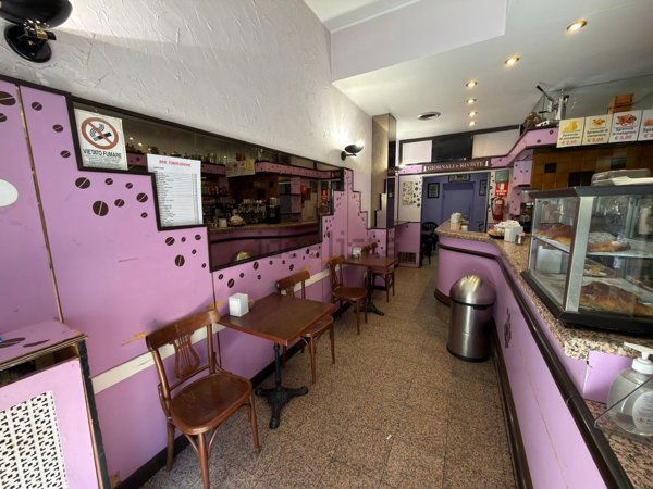 negozio in vendita a Milano in zona Stadera