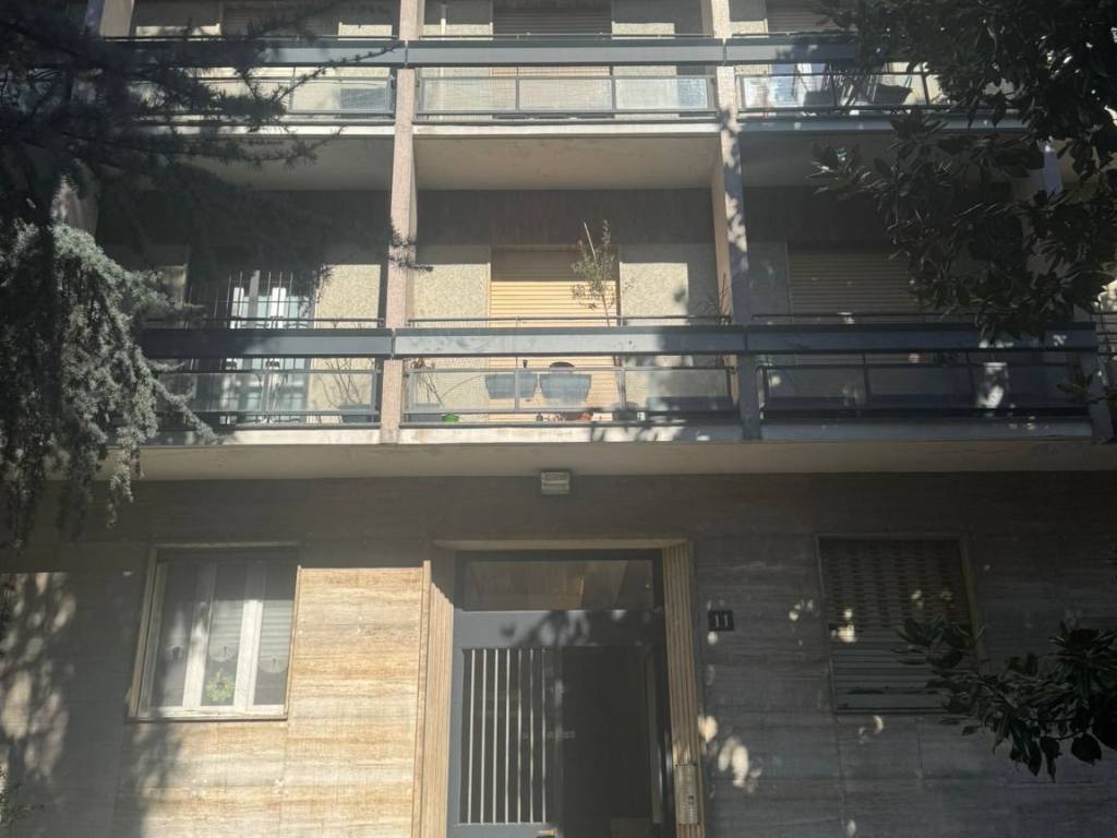 appartamento in vendita a Milano in zona Isola