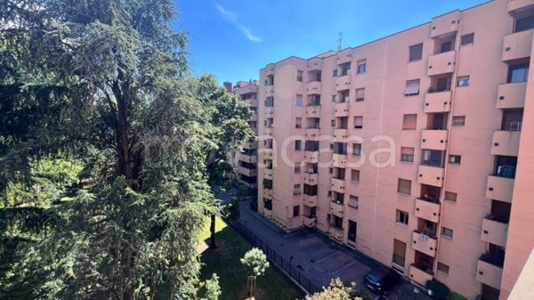 appartamento in vendita a Milano in zona Affori
