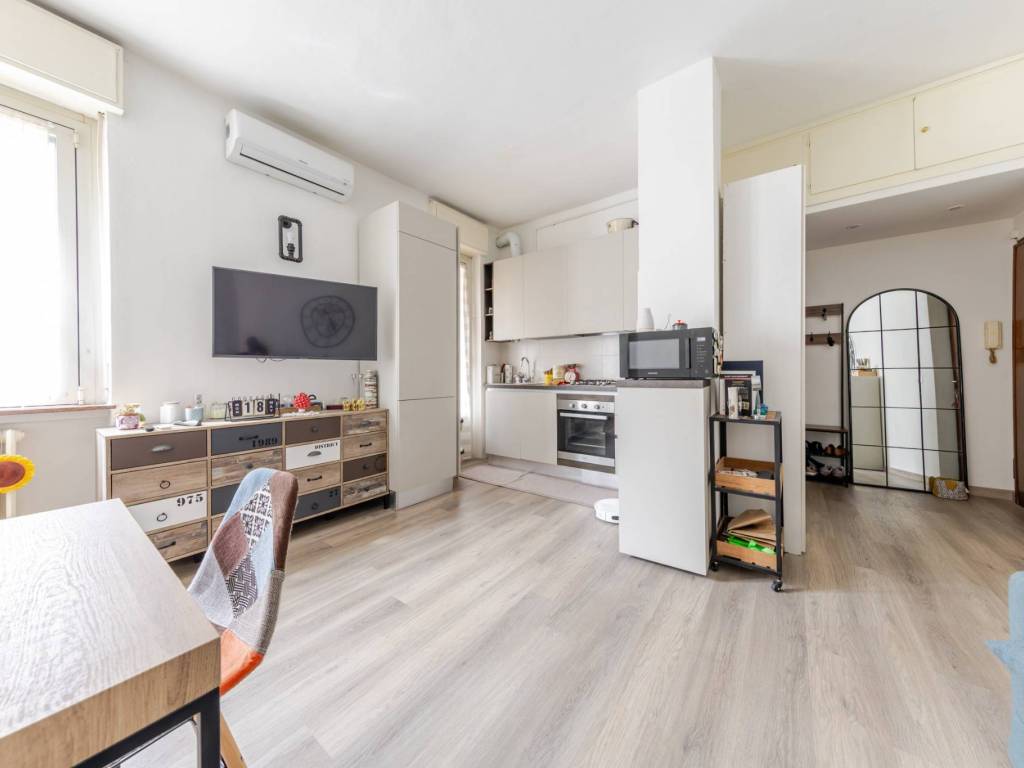 appartamento in vendita a Milano in zona Niguarda