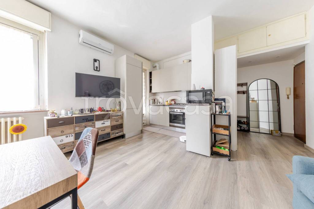 appartamento in vendita a Milano in zona Bruzzano