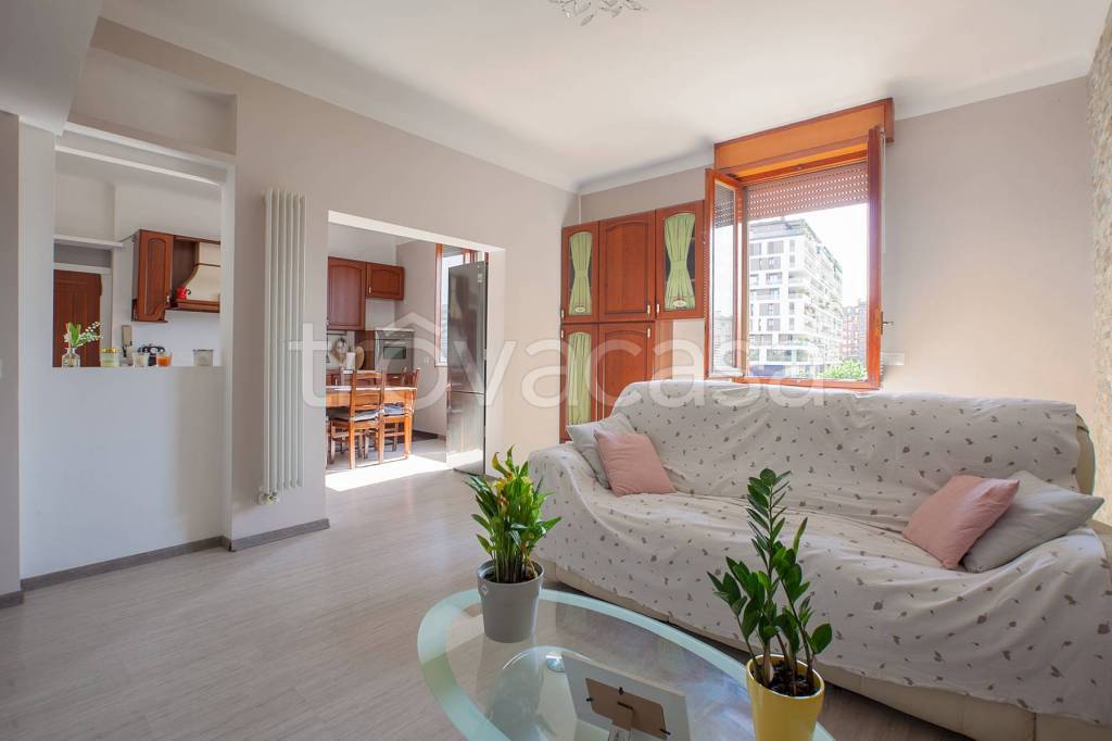 appartamento in vendita a Milano in zona Maggiolina