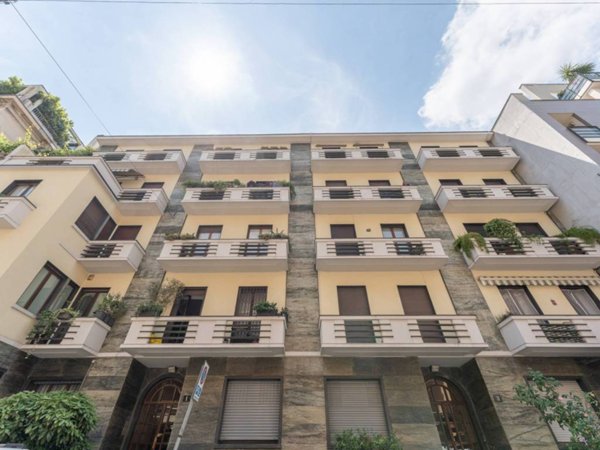 appartamento in vendita a Milano in zona Centro Direzionale