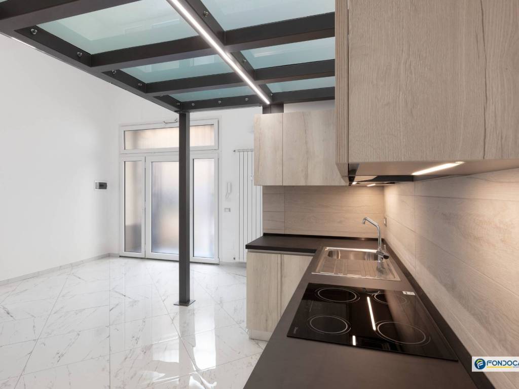 appartamento in vendita a Milano in zona Centro Direzionale