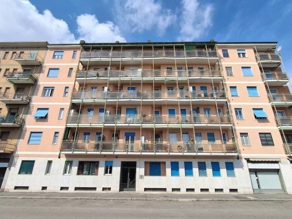 appartamento in vendita a Milano in zona Bovisa