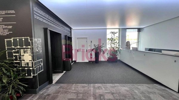 ufficio in vendita a Milano in zona Centro Direzionale