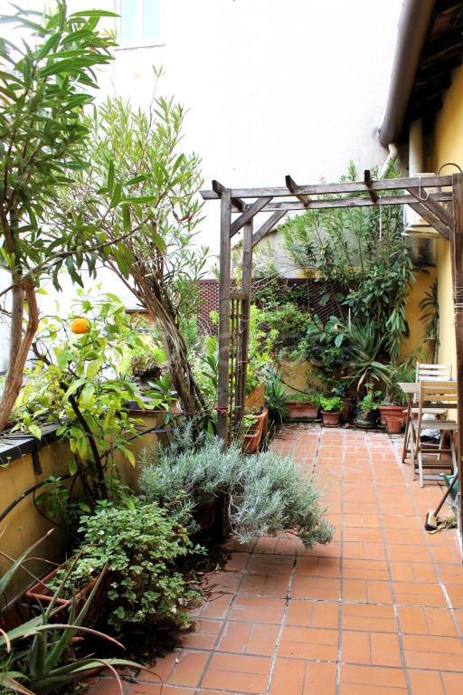 appartamento in vendita a Milano in zona Casoretto