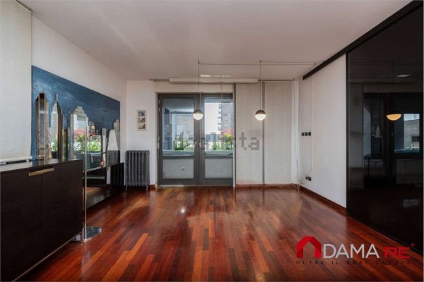 appartamento in vendita a Milano in zona Il Portello